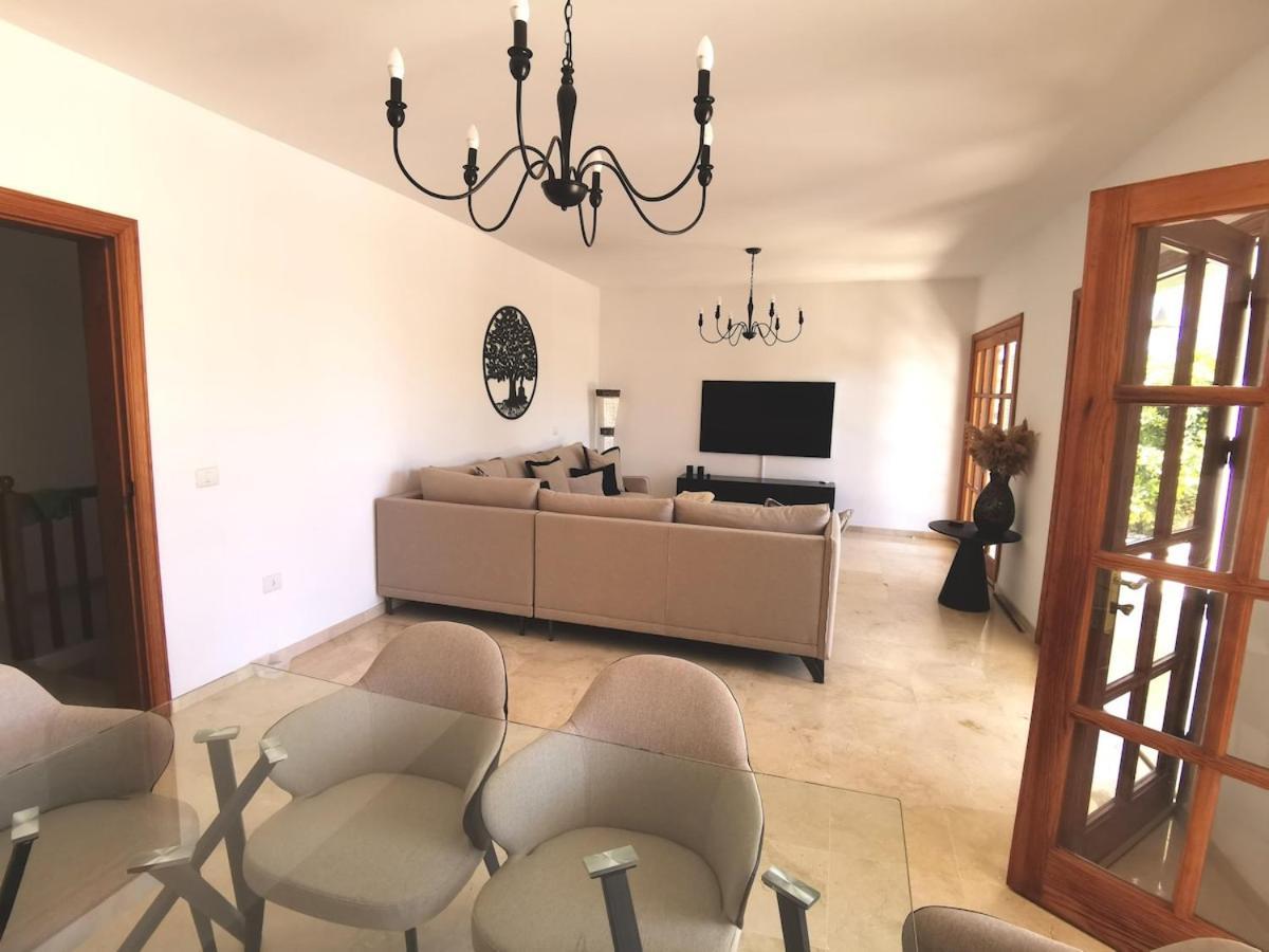 Villa Ibiza - Beautiful House With Private Pool Chayofa Esterno foto
